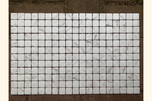 2,5x2,5 EZARRI Mosaik MATT WEIß marmoriert 31x49,5cm X-Carrara