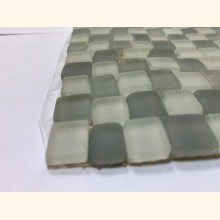 Glas Mosaik MATT 1-1,5 MIX WEIß GRAU 30x30 ~930g Y-S-RV37-11